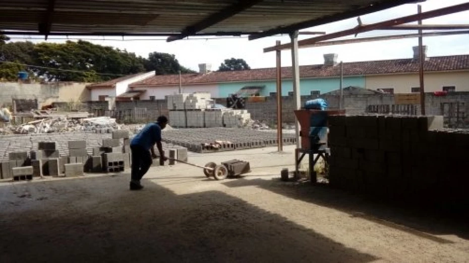 Foto 7:  —  ConstruBlocos - Fábrica de Blocos em Taubaté
